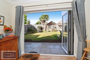 ALBERT ROAD- click for photo gallery